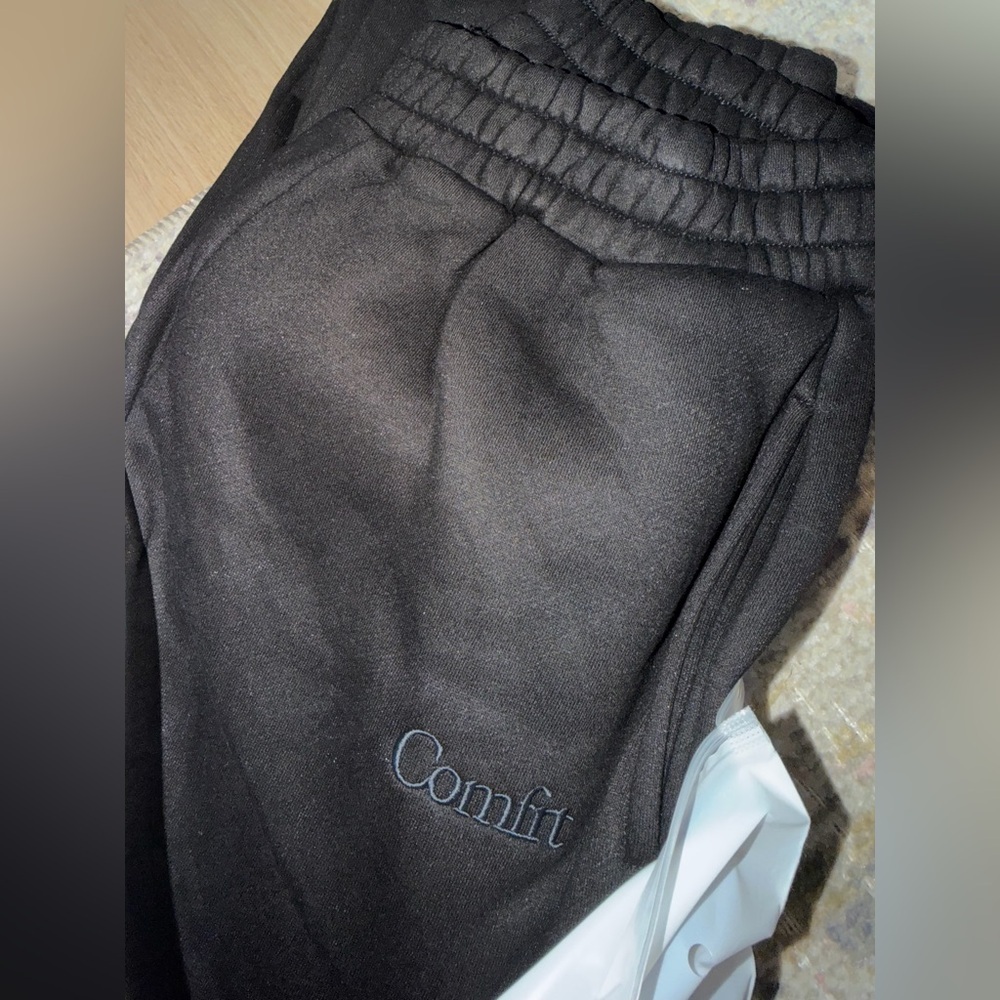 COMFRT Signature Sweatpants in Onyx Black Size Small Gorpcore Fleece Lounge - Picture 6 of 7